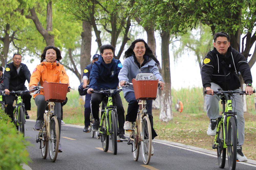 蘇工美：“騎”心協(xié)力，御風(fēng)而行，來(lái)一場(chǎng)春日?qǐng)F(tuán)建之旅